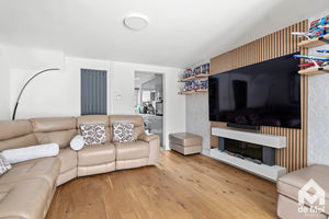 Photo 7- click for photo gallery